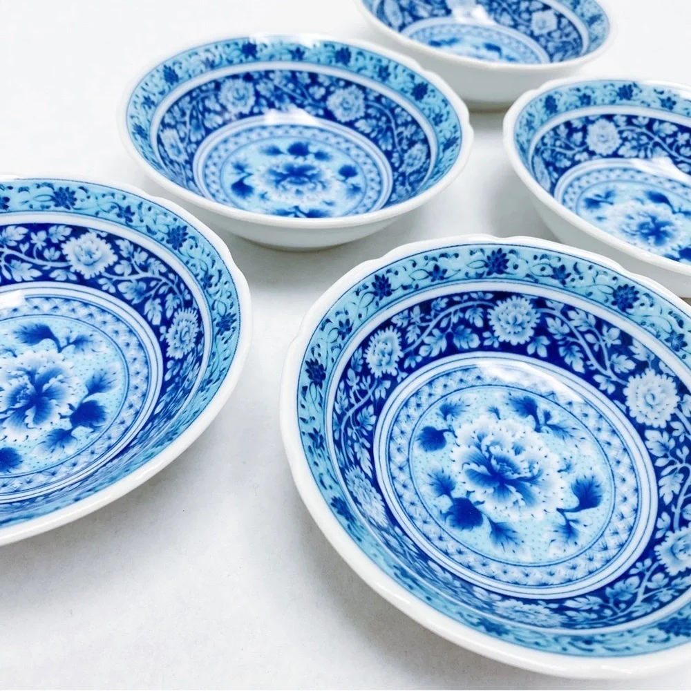 Vintage - Blue Floral Scalloped Bowl Set of 5